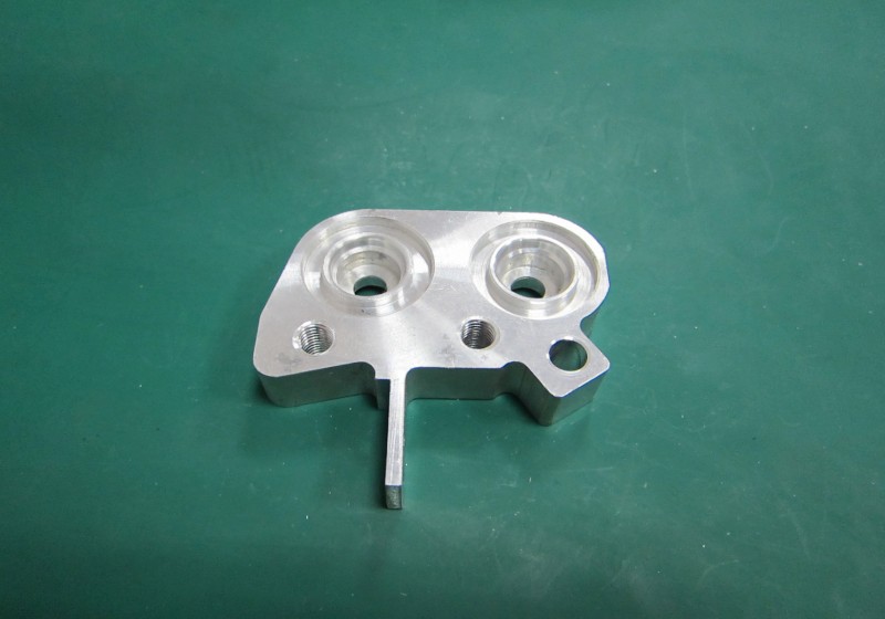 蒸發(fā)式冷凝器配件為什么被廣泛應(yīng)用于空調(diào)制冷中？