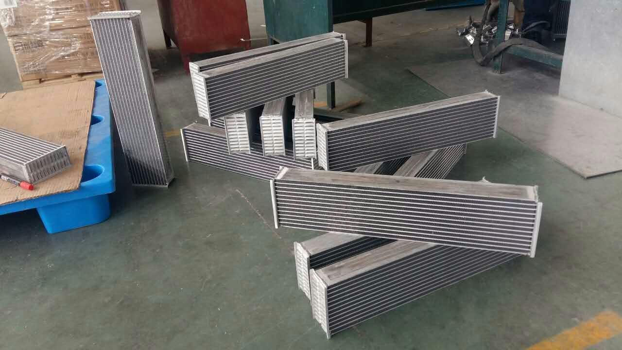 汽車(chē)油冷器